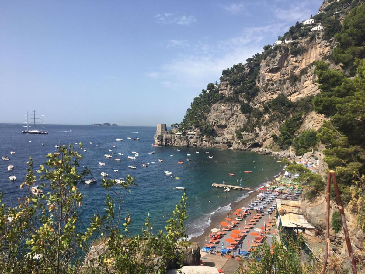 Appartamento Le 13 Fontane Salerno Esterno foto