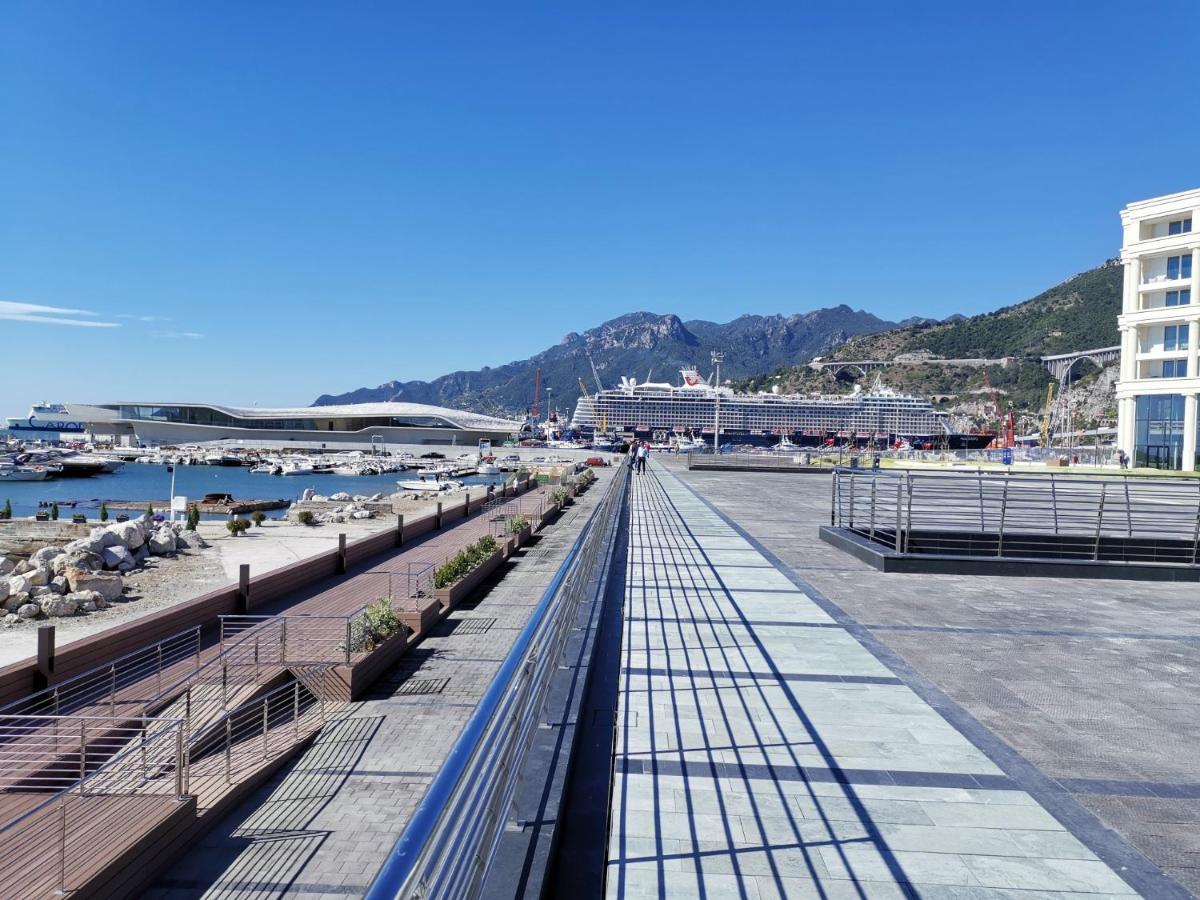 Appartamento Le 13 Fontane Salerno Esterno foto