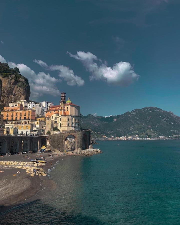 Appartamento Le 13 Fontane Salerno Esterno foto